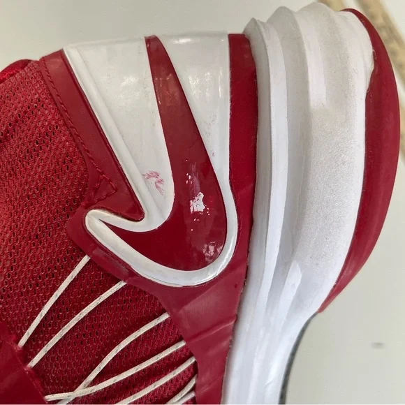 Nike Men's Red Basketball Shoes Size 7.5 - Picture 13 of 13